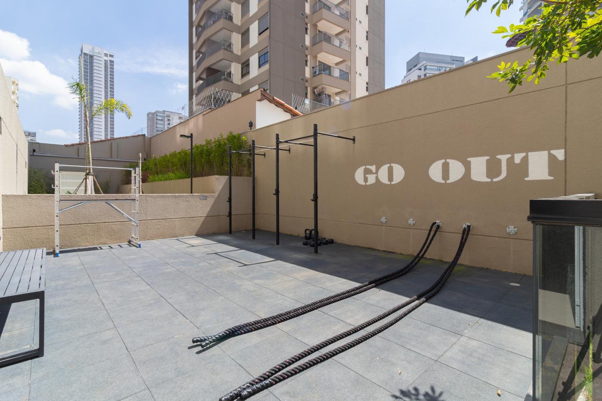 Flat Com Quarto Separado E Varanda A 200M Do Metro Vila Madalena Apartment *