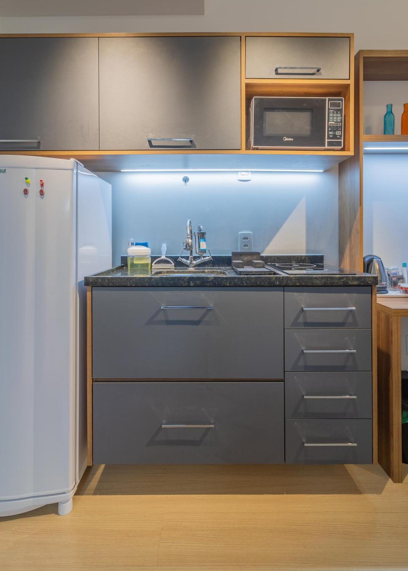 Flat Com Quarto Separado E Varanda A 200M Do Metro Vila Madalena Apartment Sao Paulo